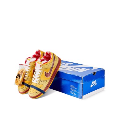 Nike SB Dunk Low Premium 'Yellow Lobster' Promo Sample