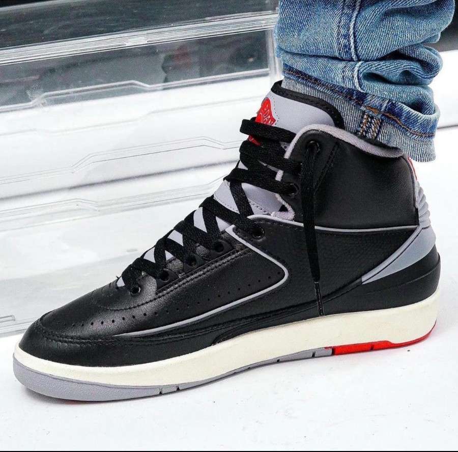 Nike Air Jordan 2 Retro 'Black Cement'