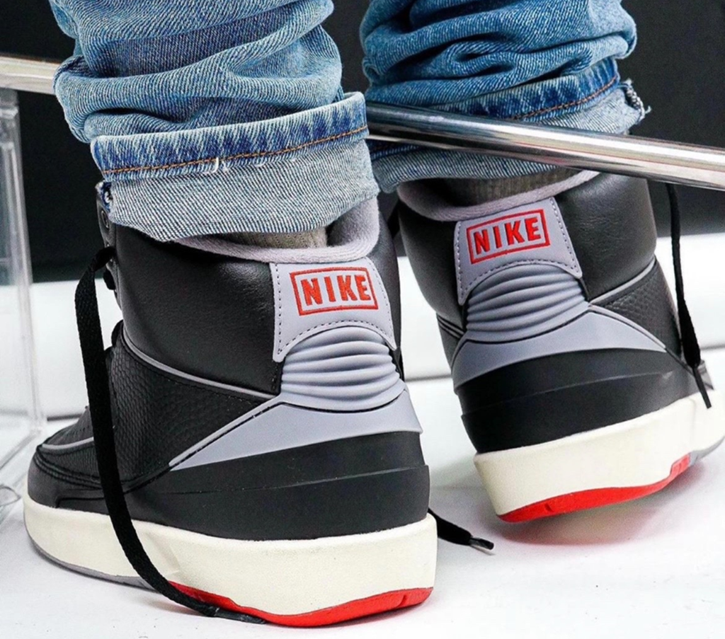 Nike Air Jordan 2 Retro 'Black Cement'