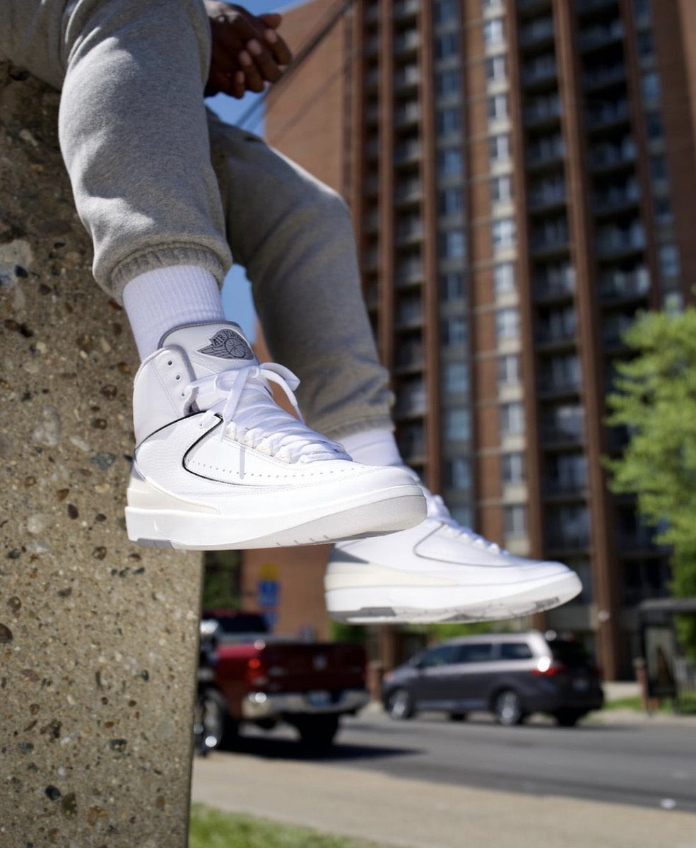 Nike Air Jordan 2 Retro 'White Cement'