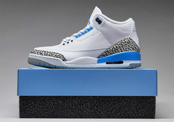 Nike Air Jordan 3 Retro 'UNC'