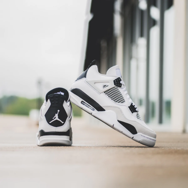 Nike Air Jordan 4 Retro PS 'Military Black'