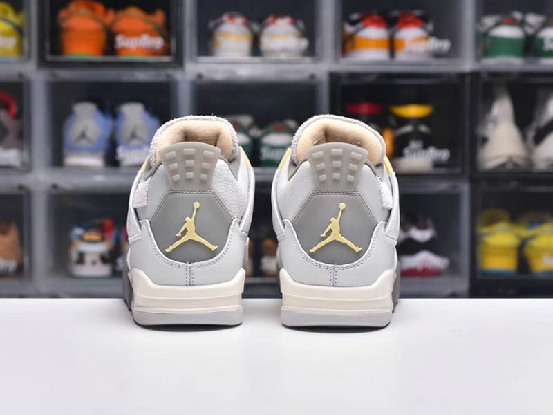 Nike Air Jordan 4 Retro SE Craft 'Photon Dust'