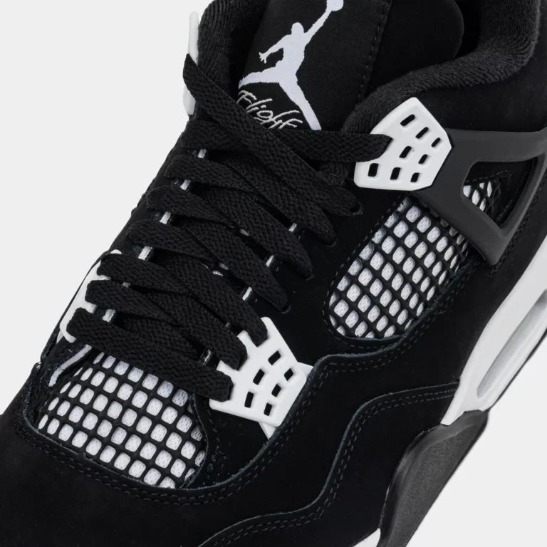 Nike Air Jordan 4 Retro ‘White Thunder’