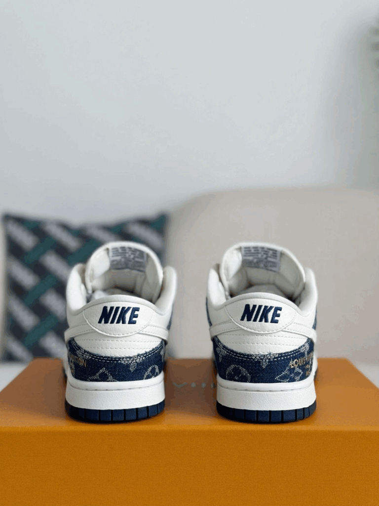 Nike Dunk Low Custom – Louis Vuitton Mixed Monogram White & Blue Denim Edition