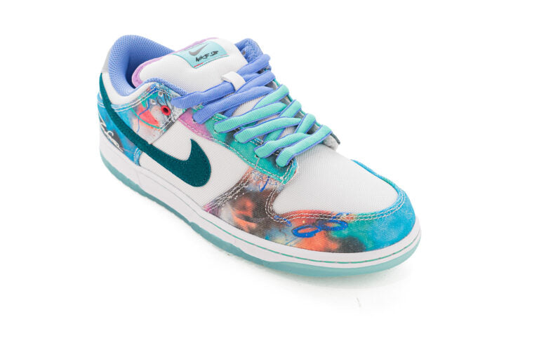Nike SB Dunk Low “Sean Cliver”