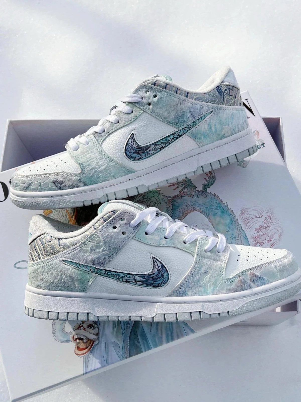 Nike SB Dunk 'The Year of Dragon'