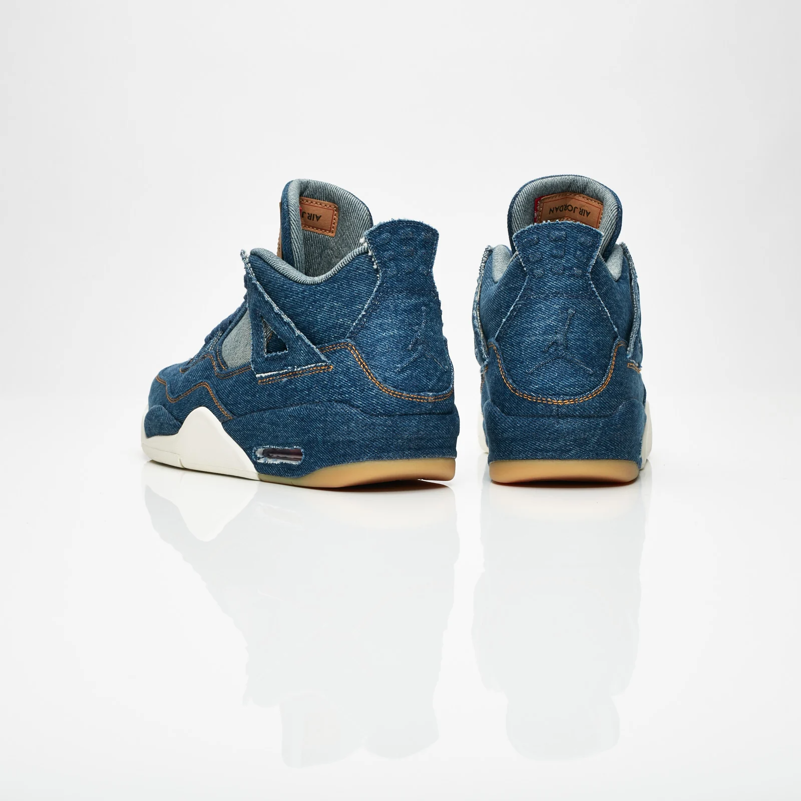 Nike Air Levi's x Jordan 4 Retro 'Denim' - Image 5
