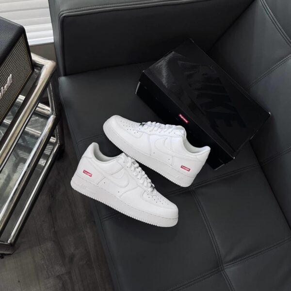 Nike Supreme x Air Force 1 Low 'Box Logo - White' - Image 8