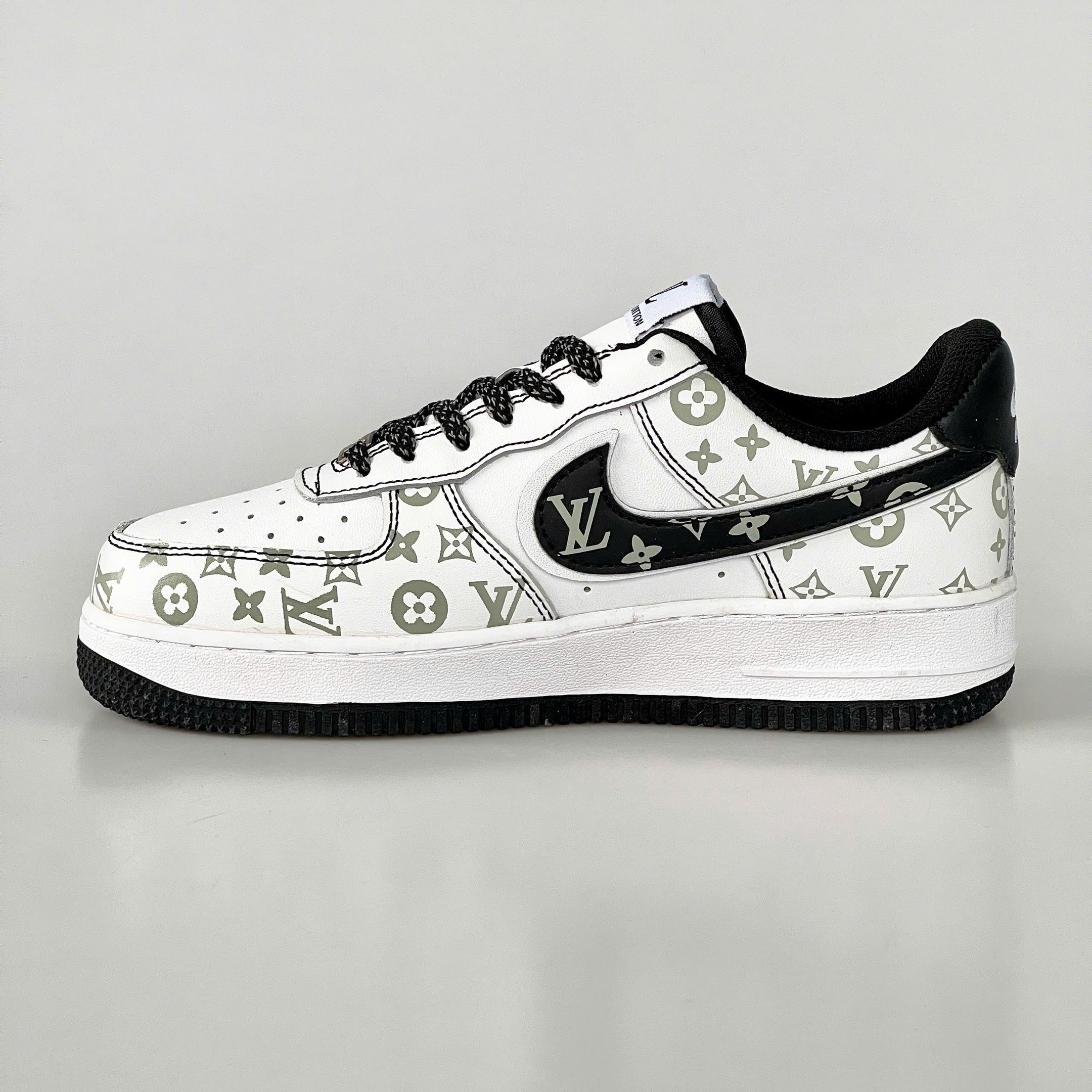 Louis Vuitton x Nike Air Force 1 Monogram Black Edition (Custom) - Image 6