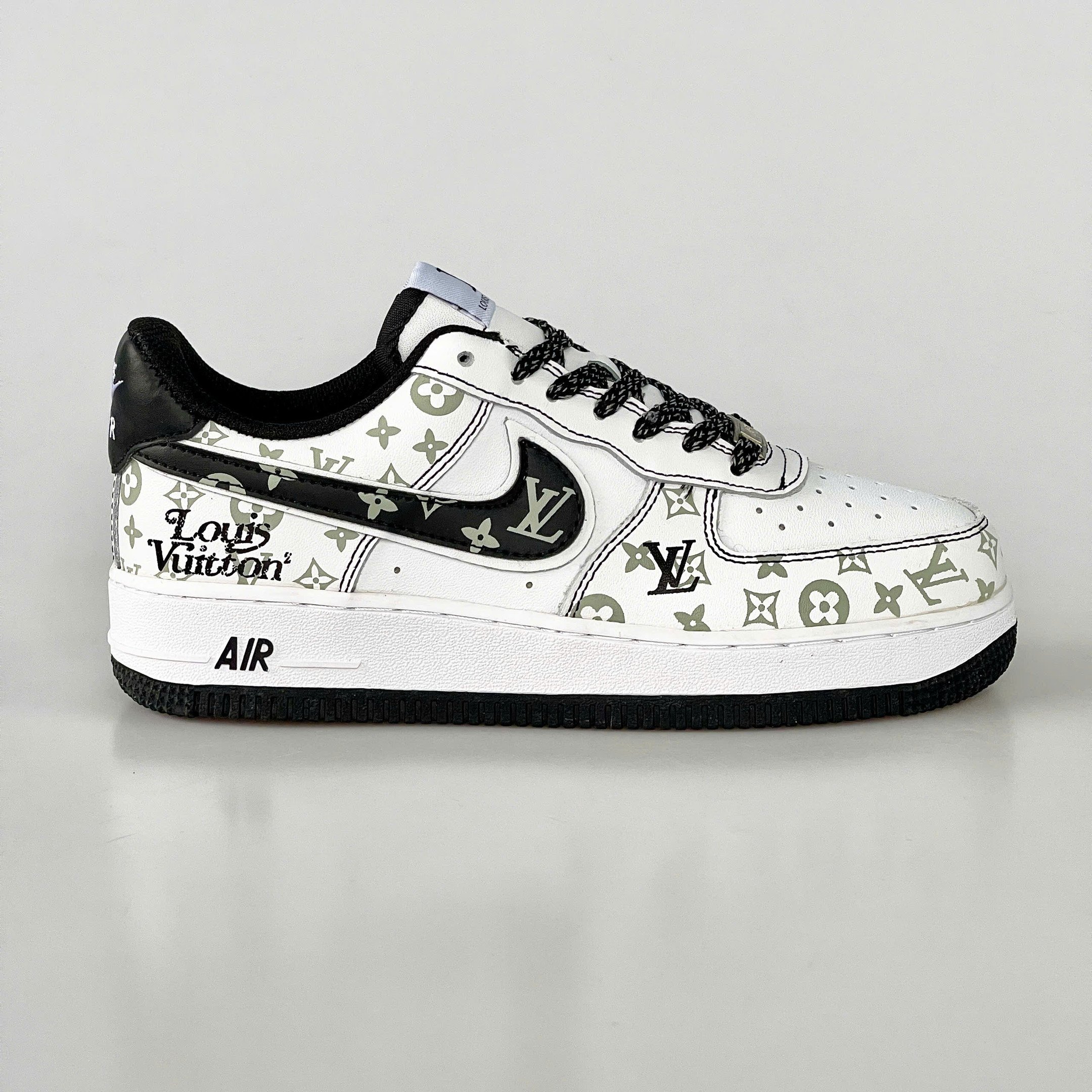 Louis Vuitton x Nike Air Force 1 Monogram Black Edition (Custom) - Image 2