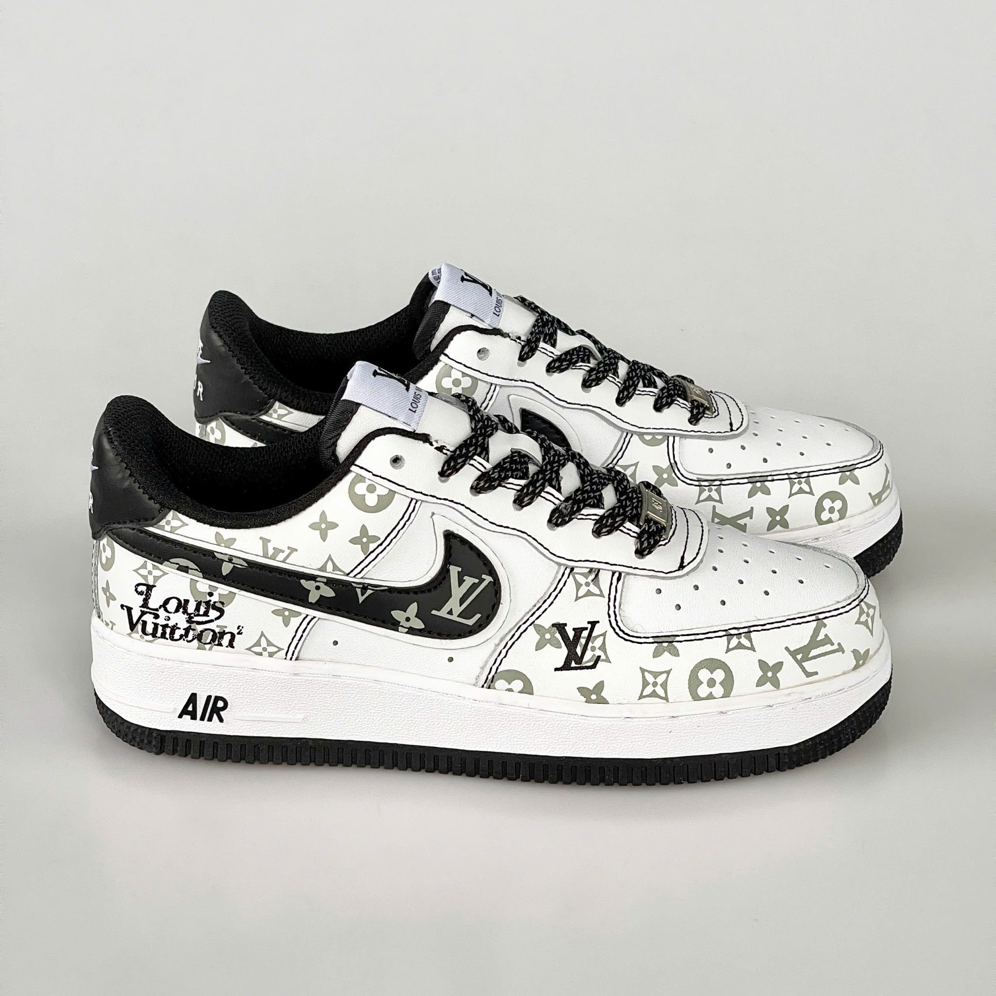 Louis Vuitton x Nike Air Force 1 Monogram Black Edition (Custom) - Image 4